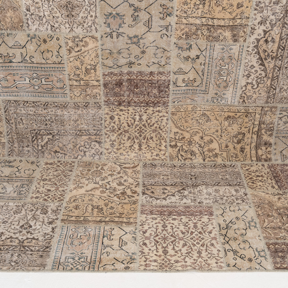 8x10 Persian Rug