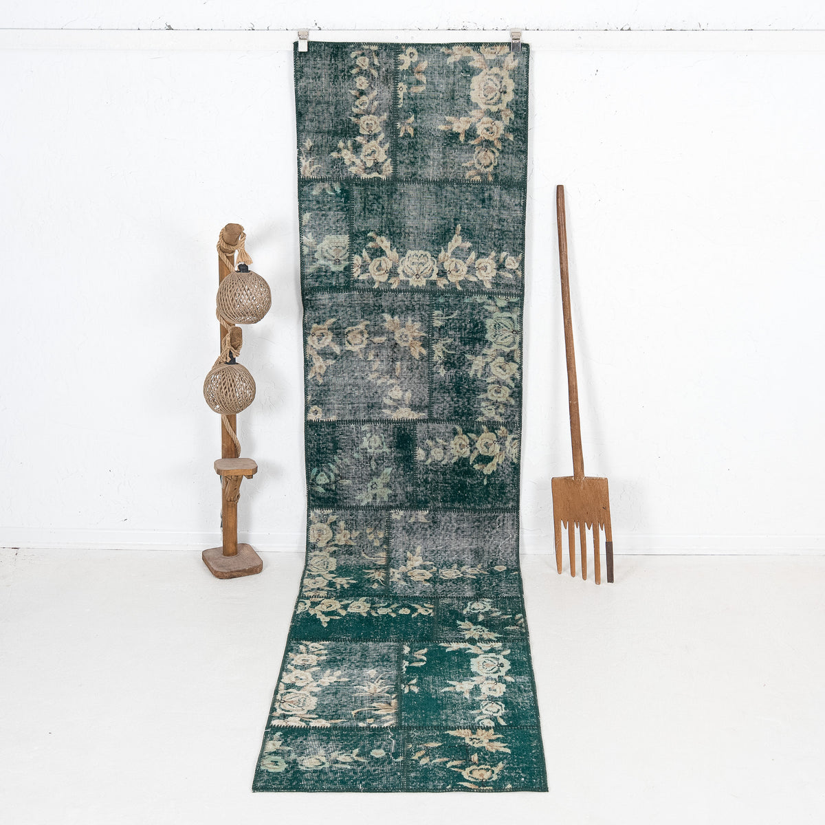 Undoris - Vintage Turkish Runner Rug