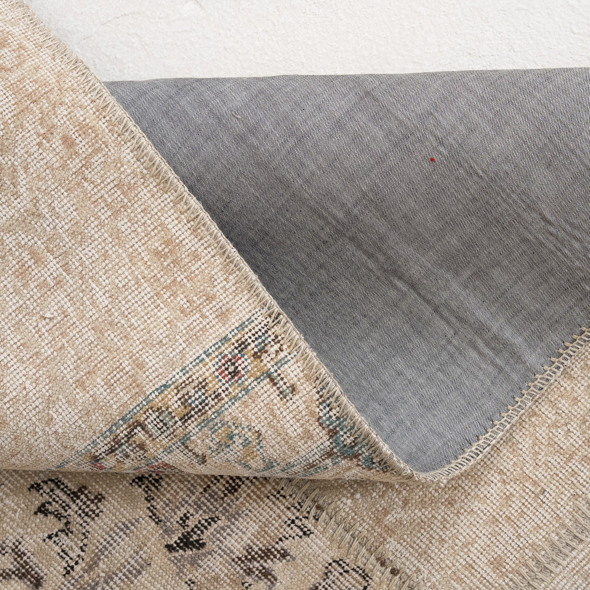 8x10 Beige Area Rug