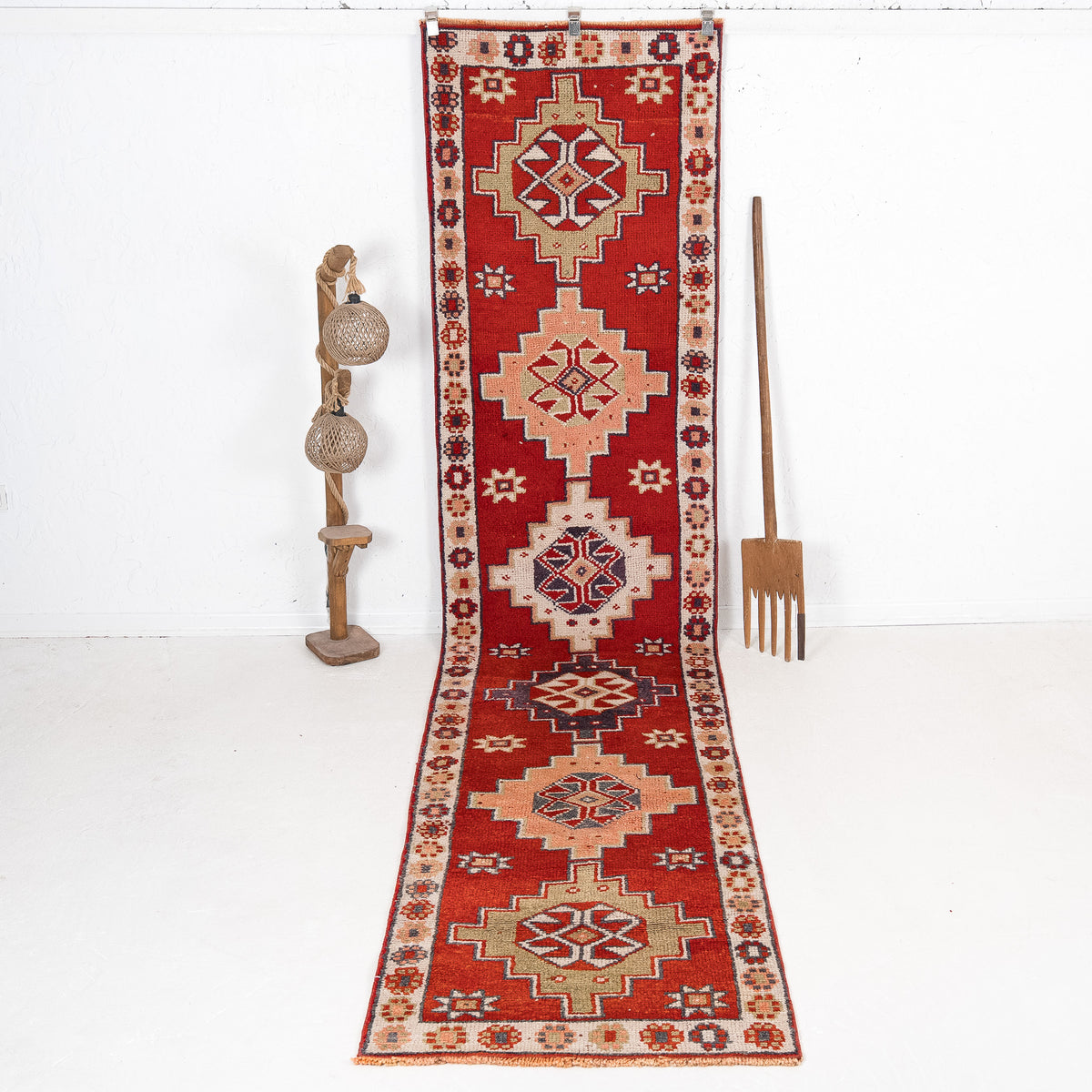 Raphaelina - Vintage Turkish Runner Rug