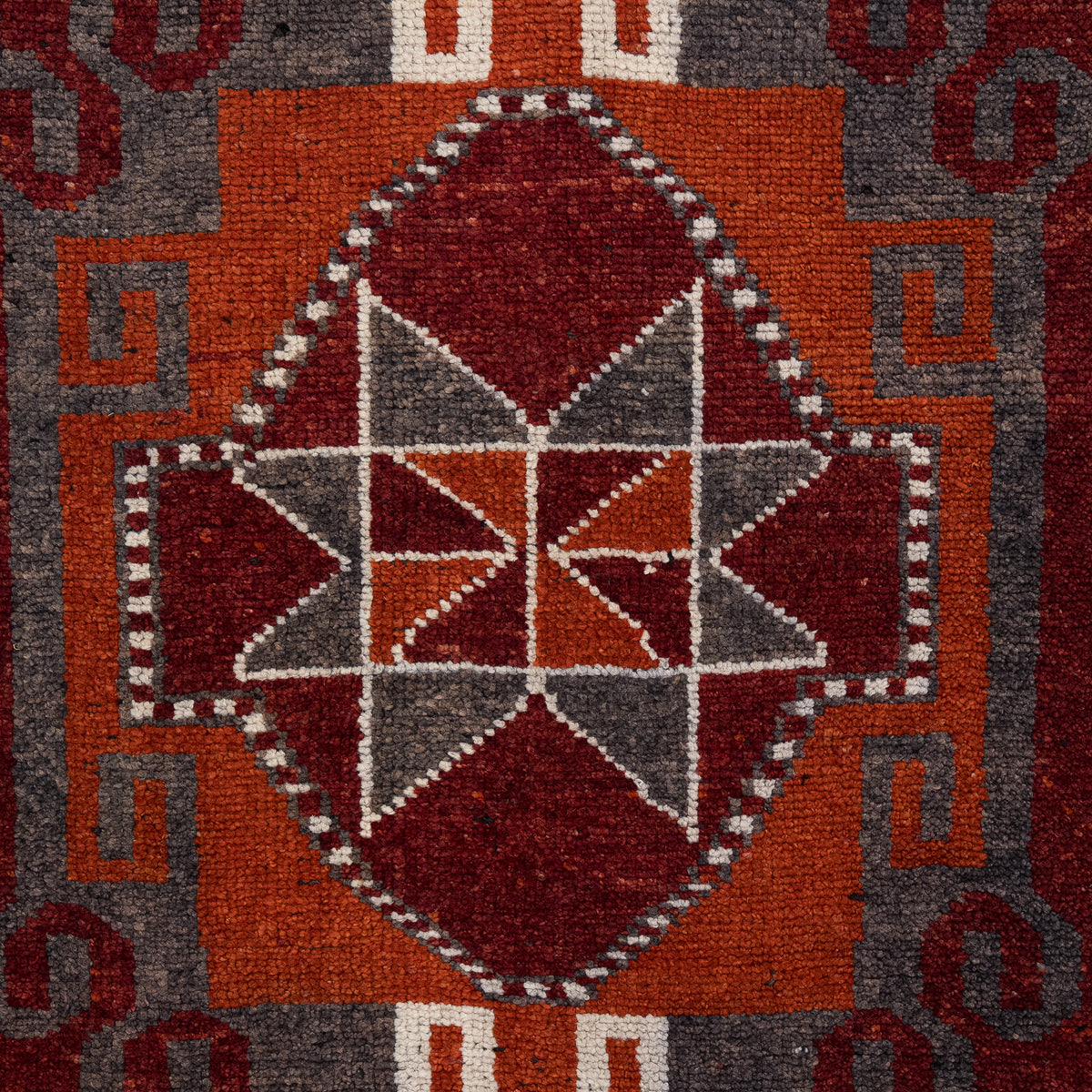 3x10 Vintage Rug