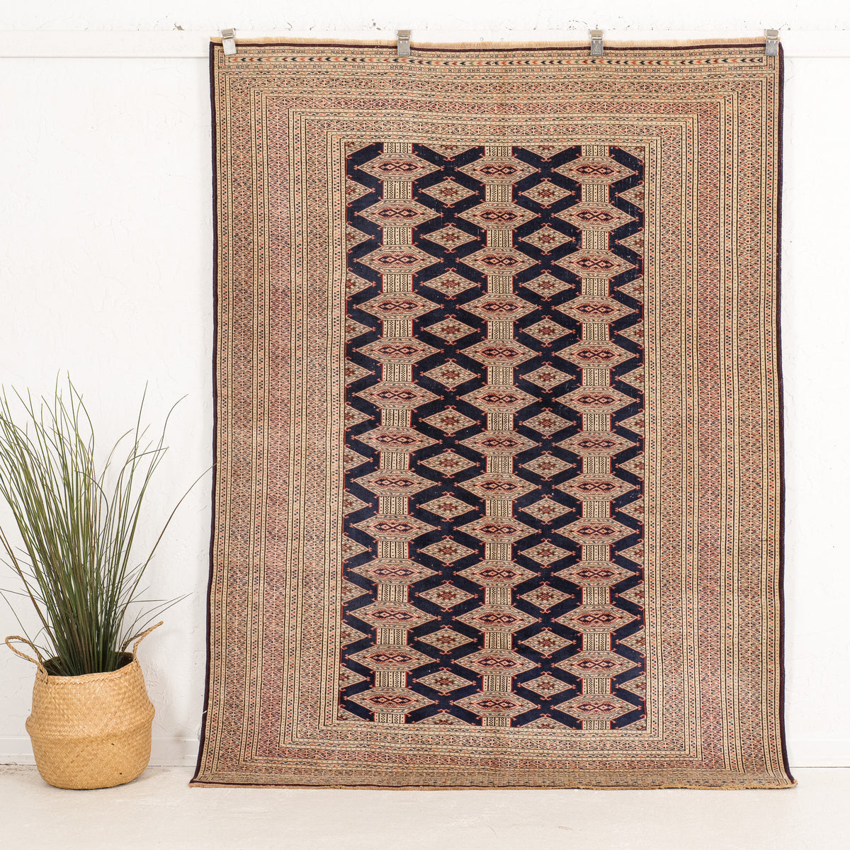 Handmade Persian Area Rug