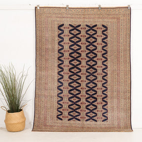 Handmade Persian Area Rug