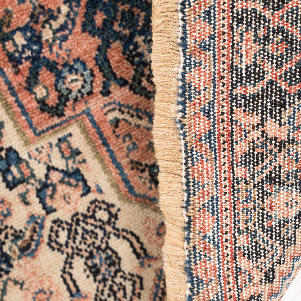 2x3 Beige Area Rug