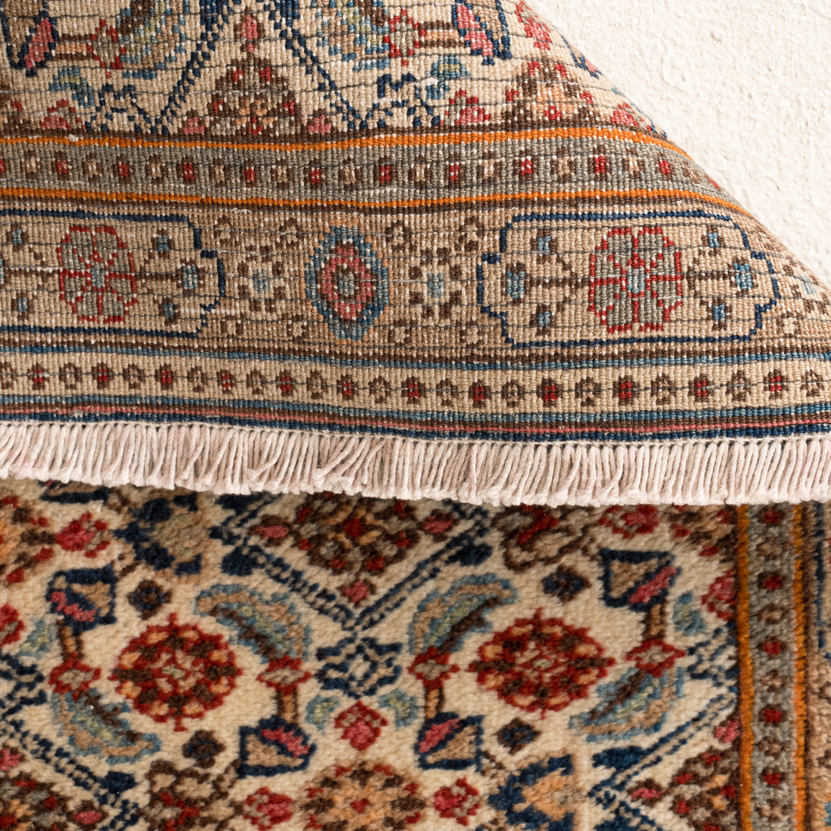 5x8 Beige Area Rug
