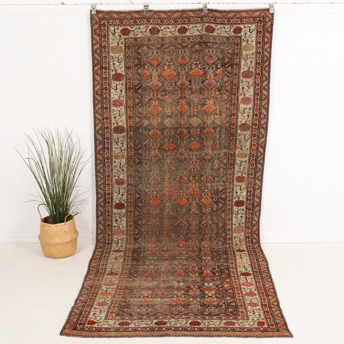 Roswithia - Vintage Persian Area Rug