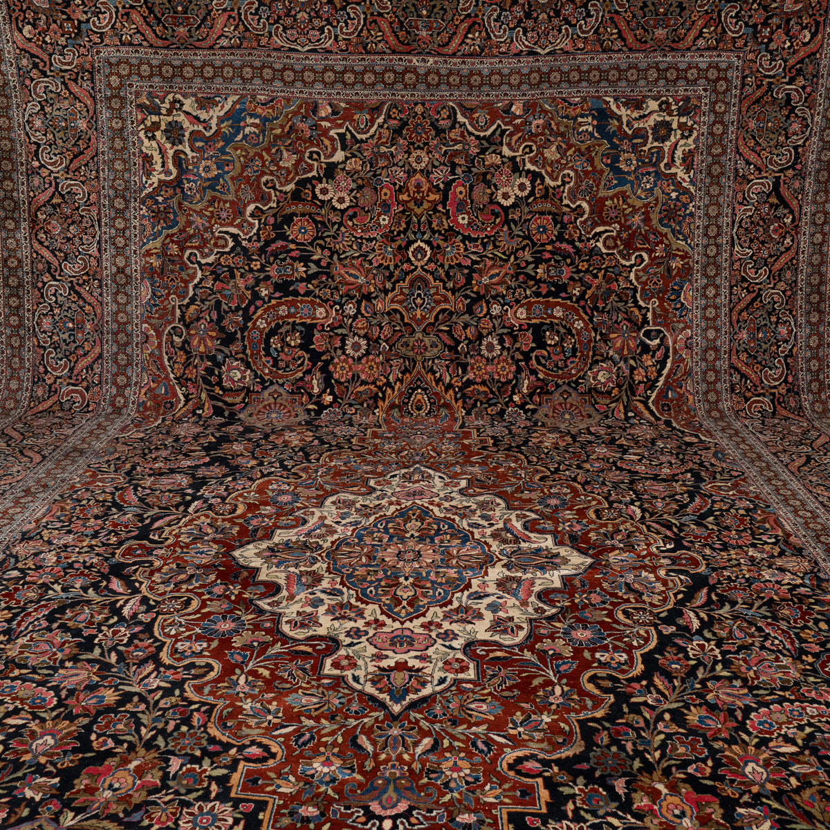 12x21 Vintage Rug