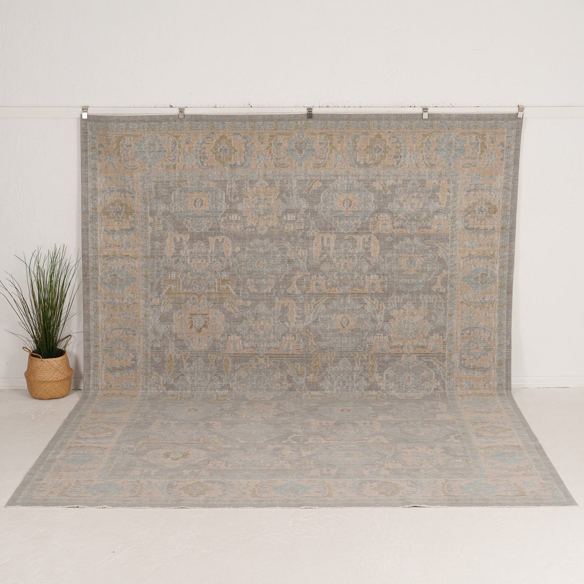 Lucinia - Turkish Area Rug
