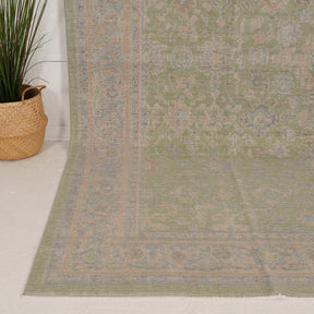 8x10 Persian Rug