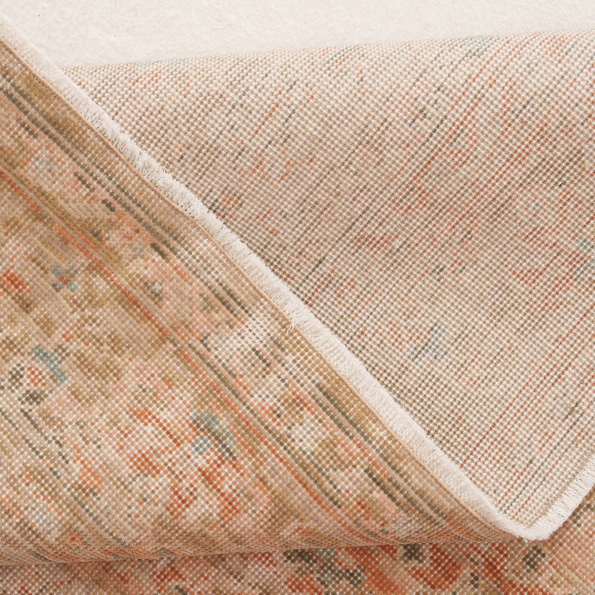 8x10 Beige Area Rug