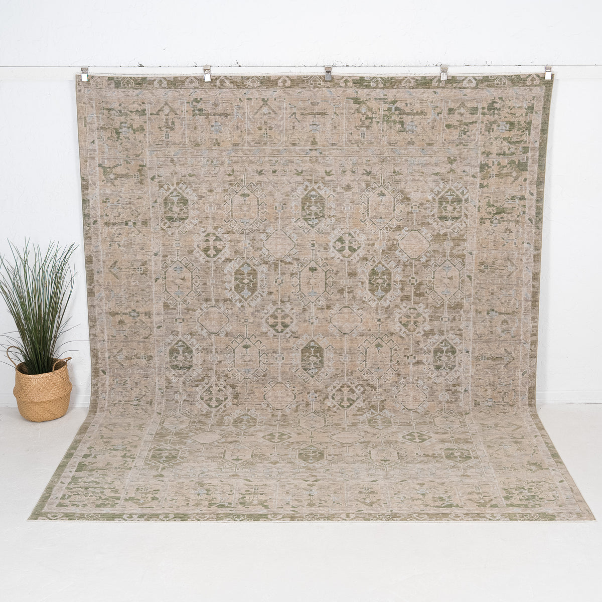 Raphaelira - Turkish Area Rug
