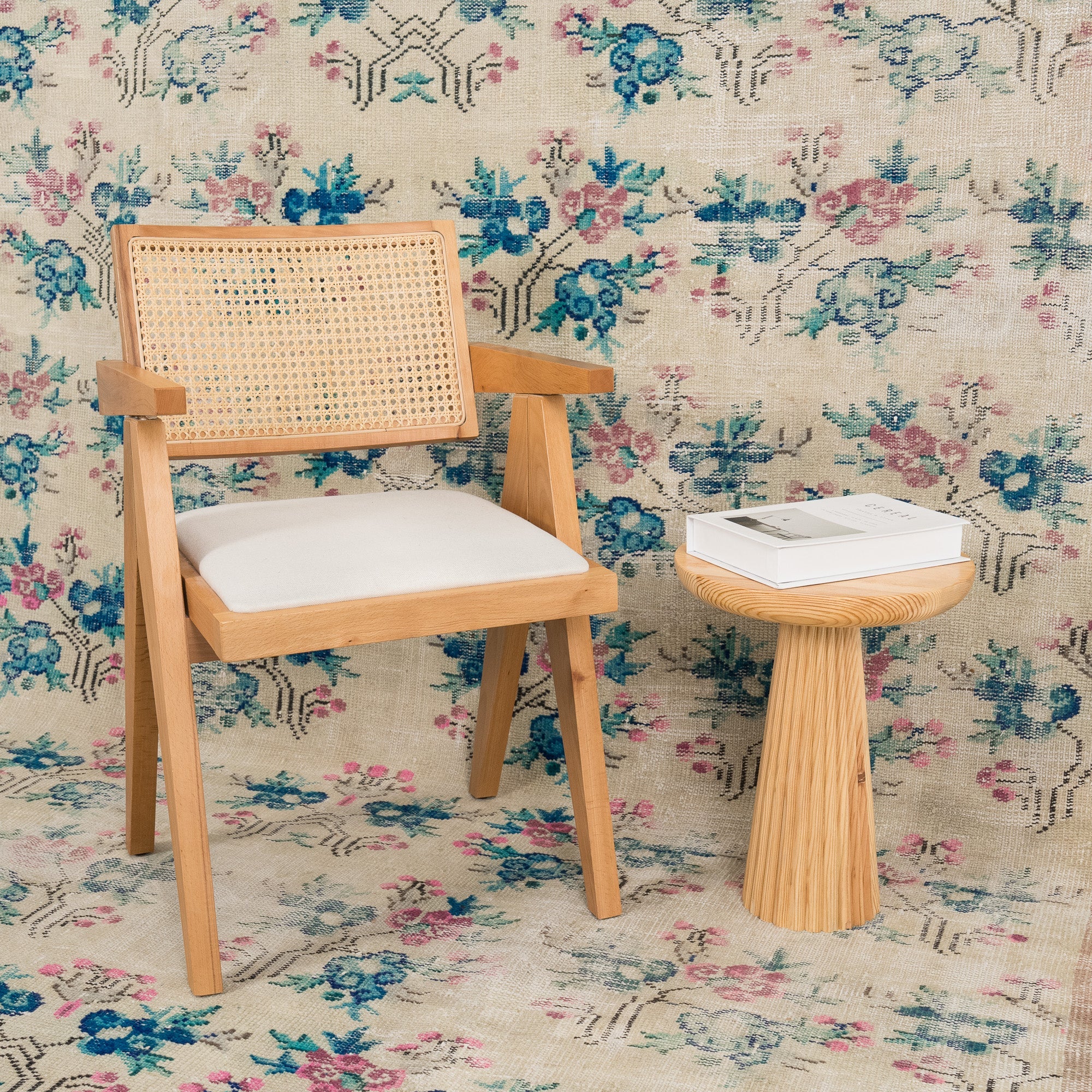 Norevia - Vintage Turkish Area Rug