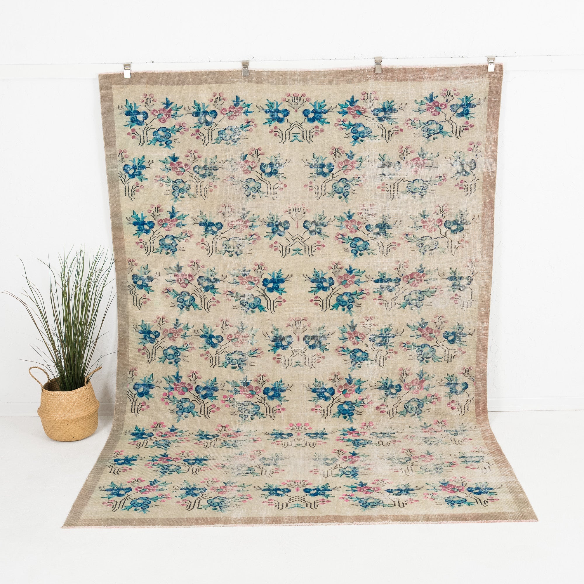 Norevia - Vintage Turkish Area Rug