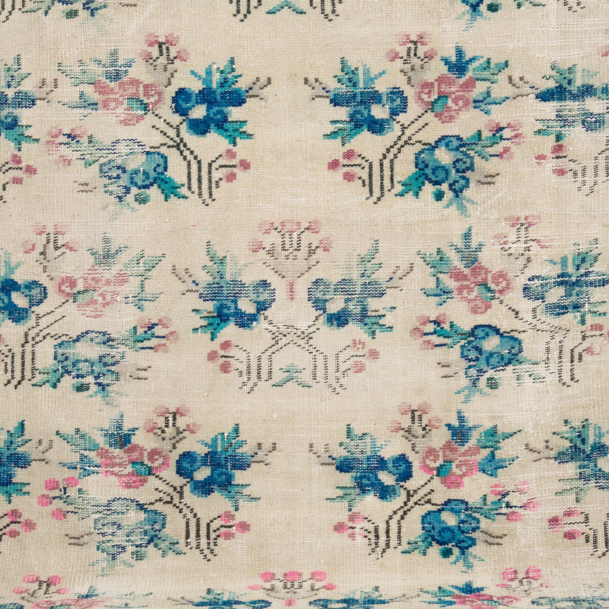 Norevia - Vintage Turkish Area Rug