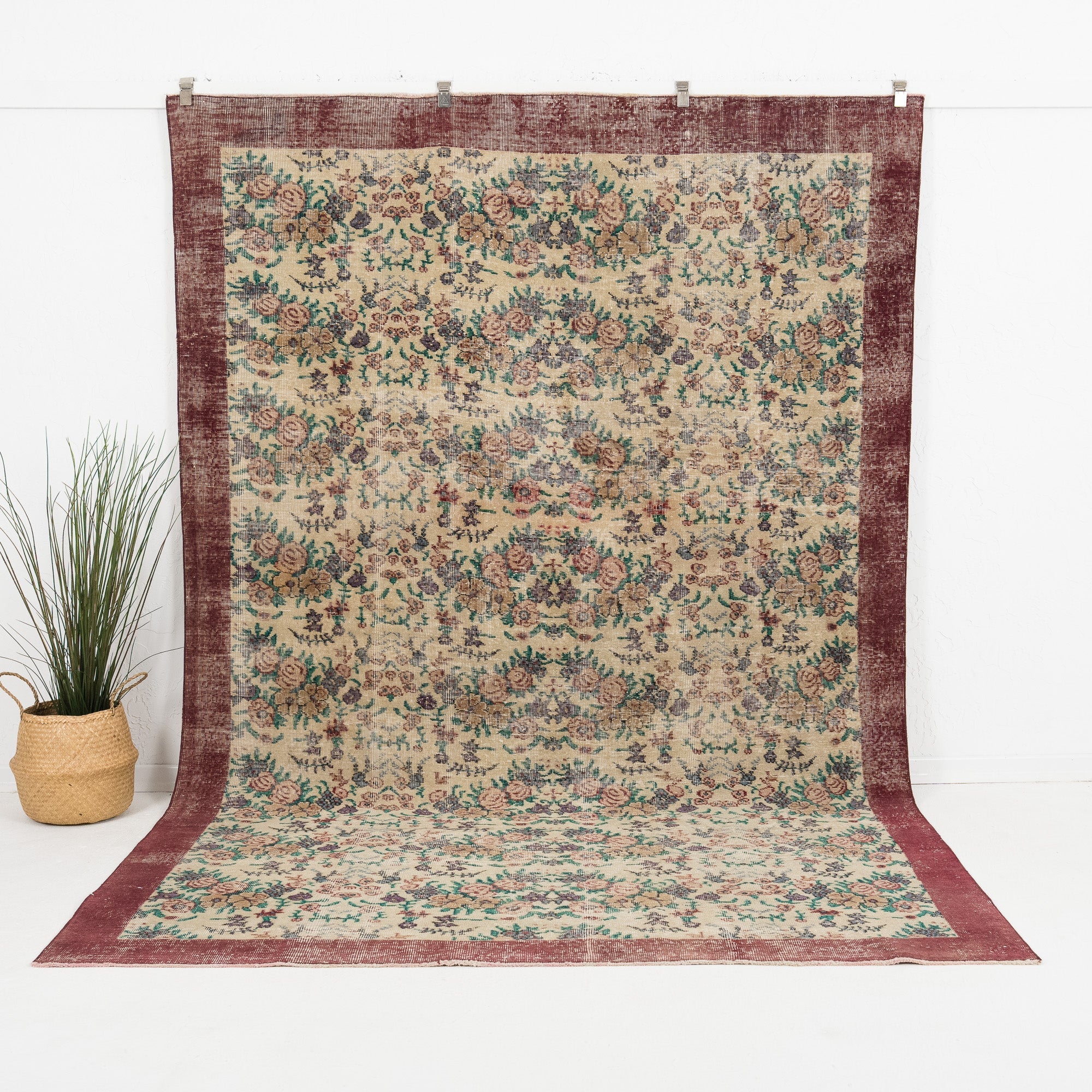 Cyralea - Vintage Turkish Area Rug