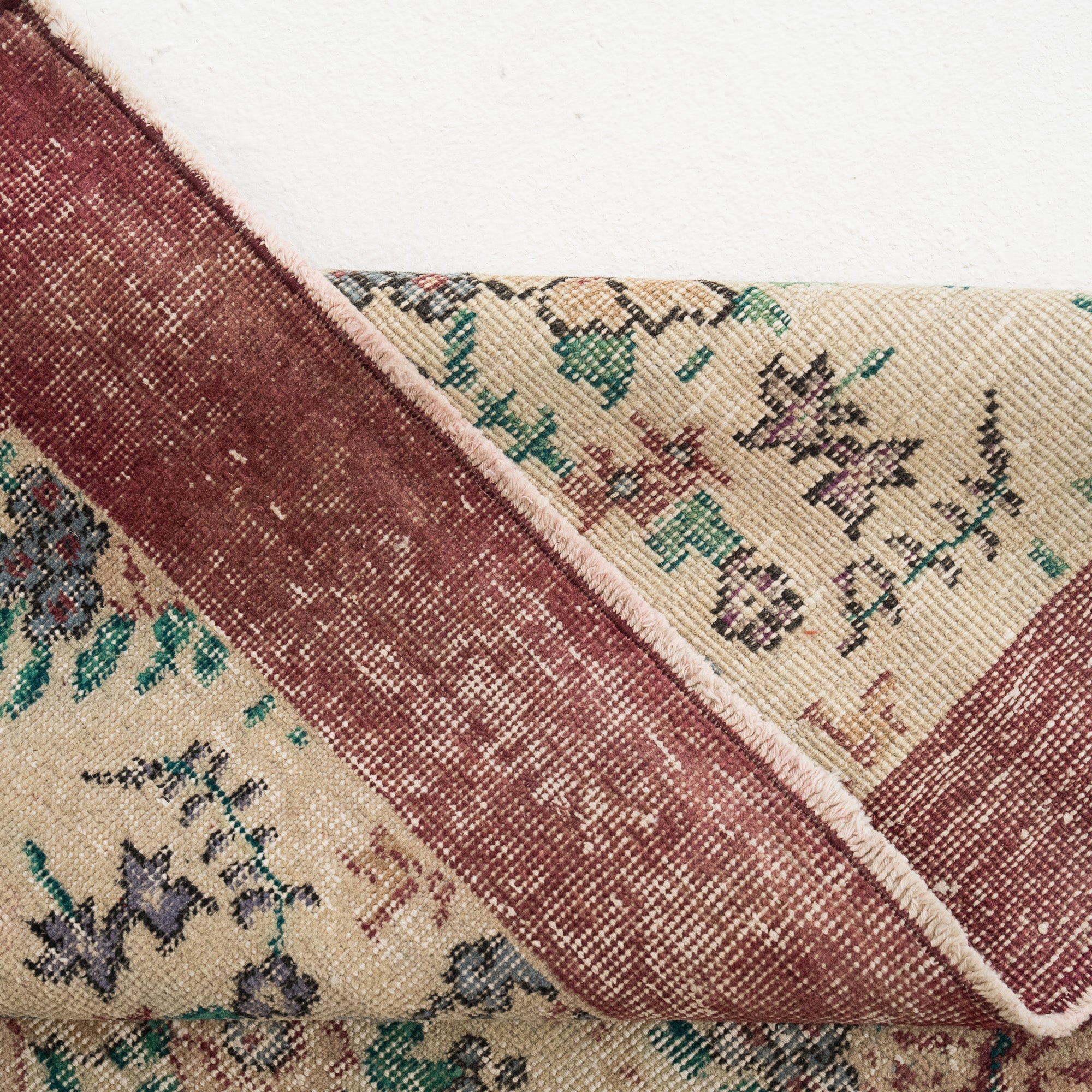Elsinarae - Vintage Turkish Area Rug