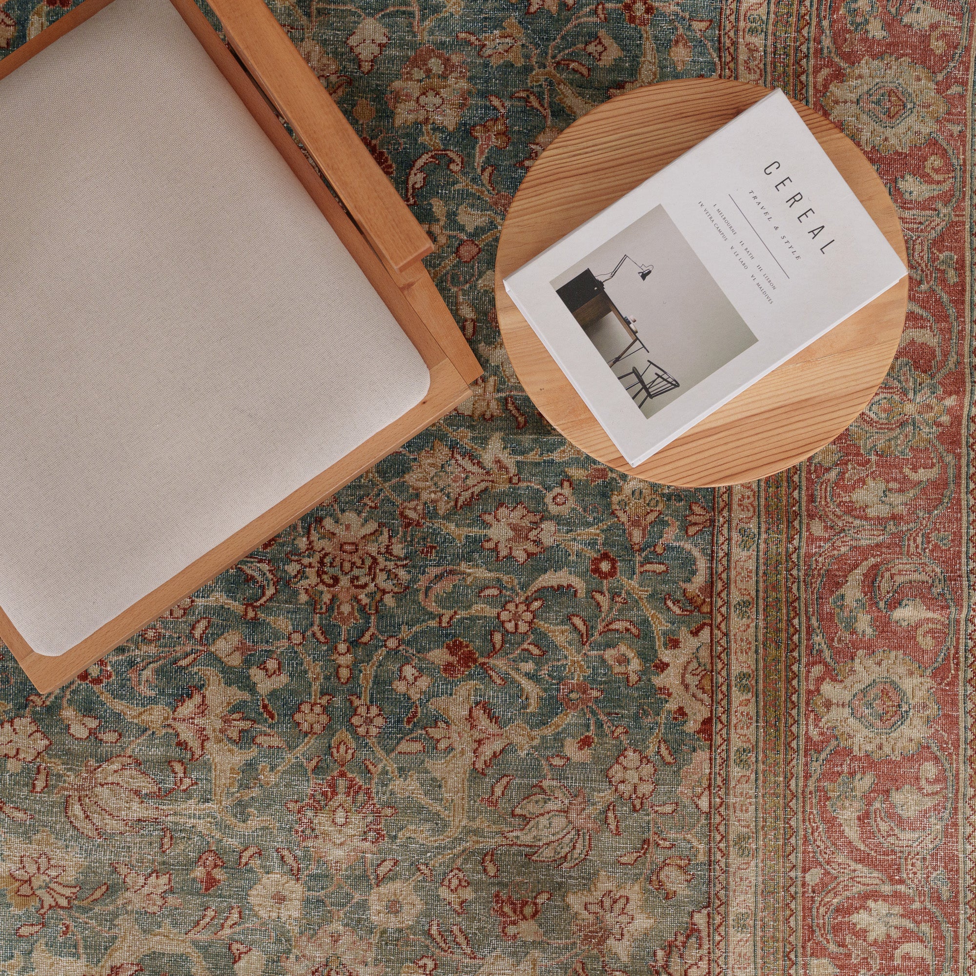 Arelara - Vintage Persian Area Rug