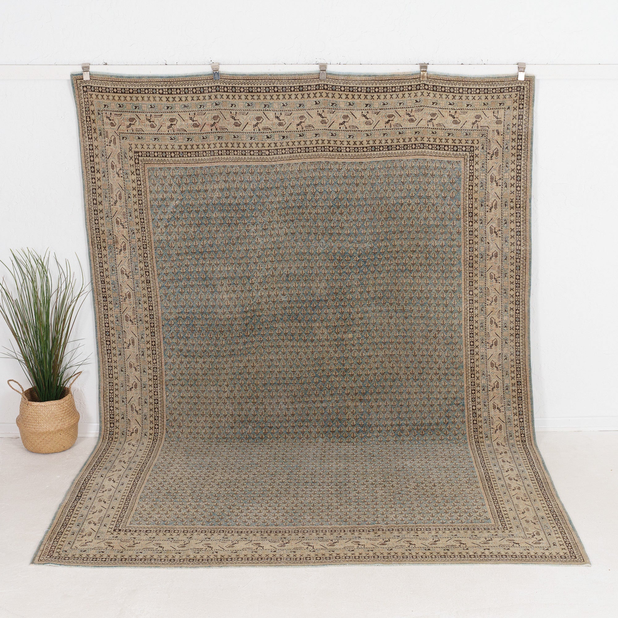 Arelaria - Vintage Persian Area Rug