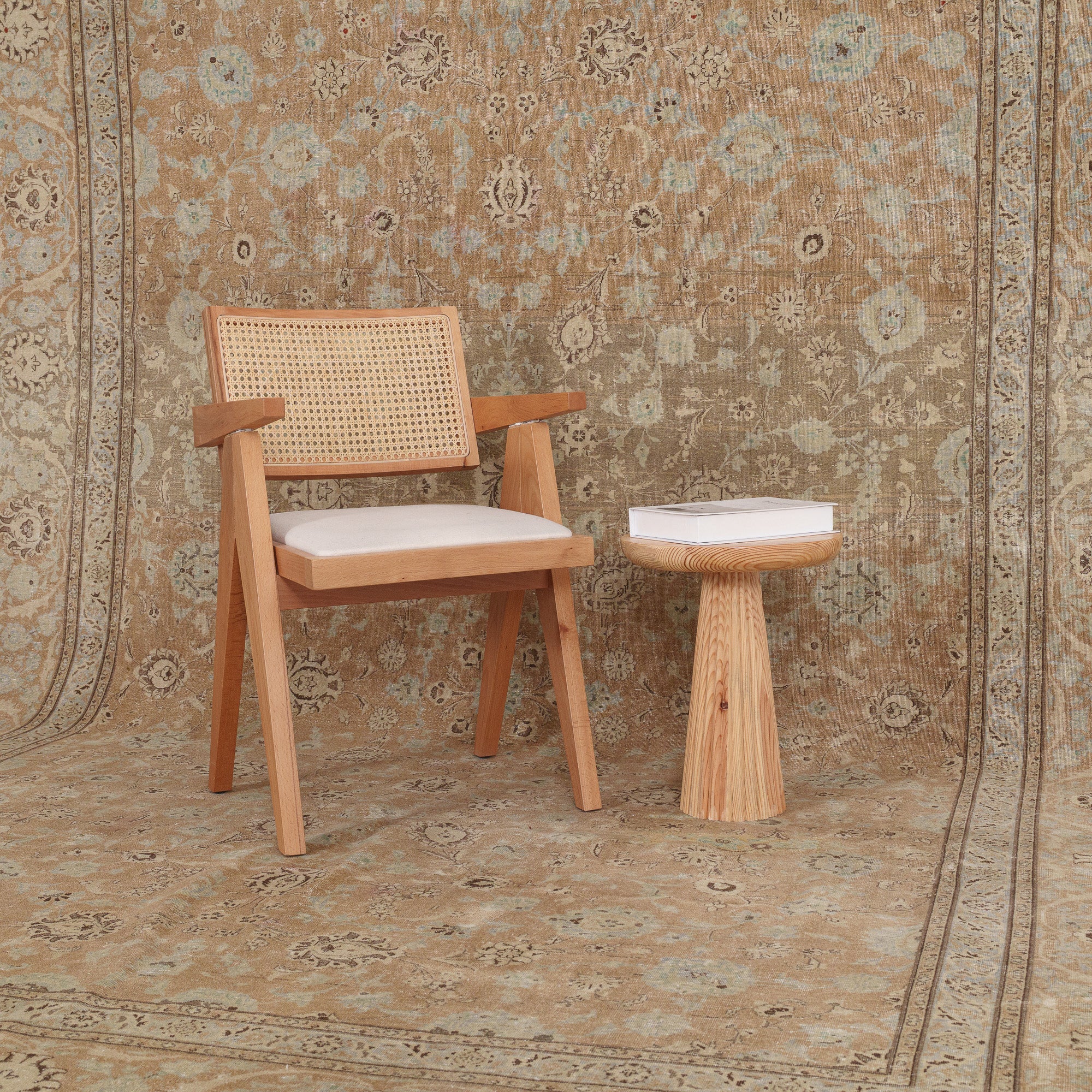 Arelella - Vintage Persian Area Rug