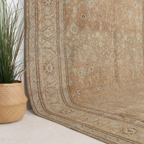 Arelella - Vintage Persian Area Rug