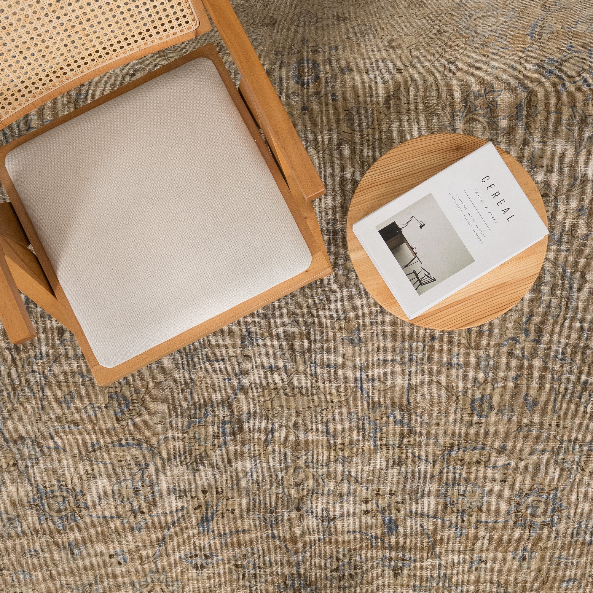 Orianesse - Vintage Turkish Area Rug