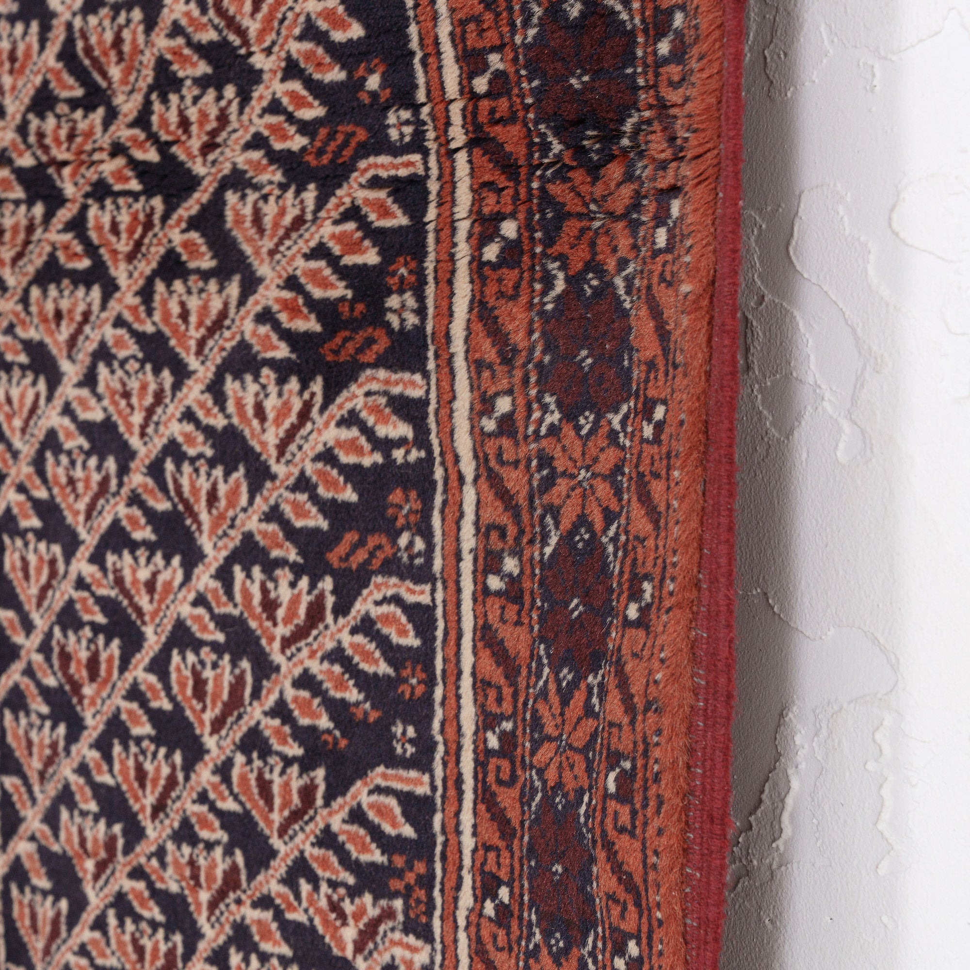 Naelisia - Vintage Persian Small Rug
