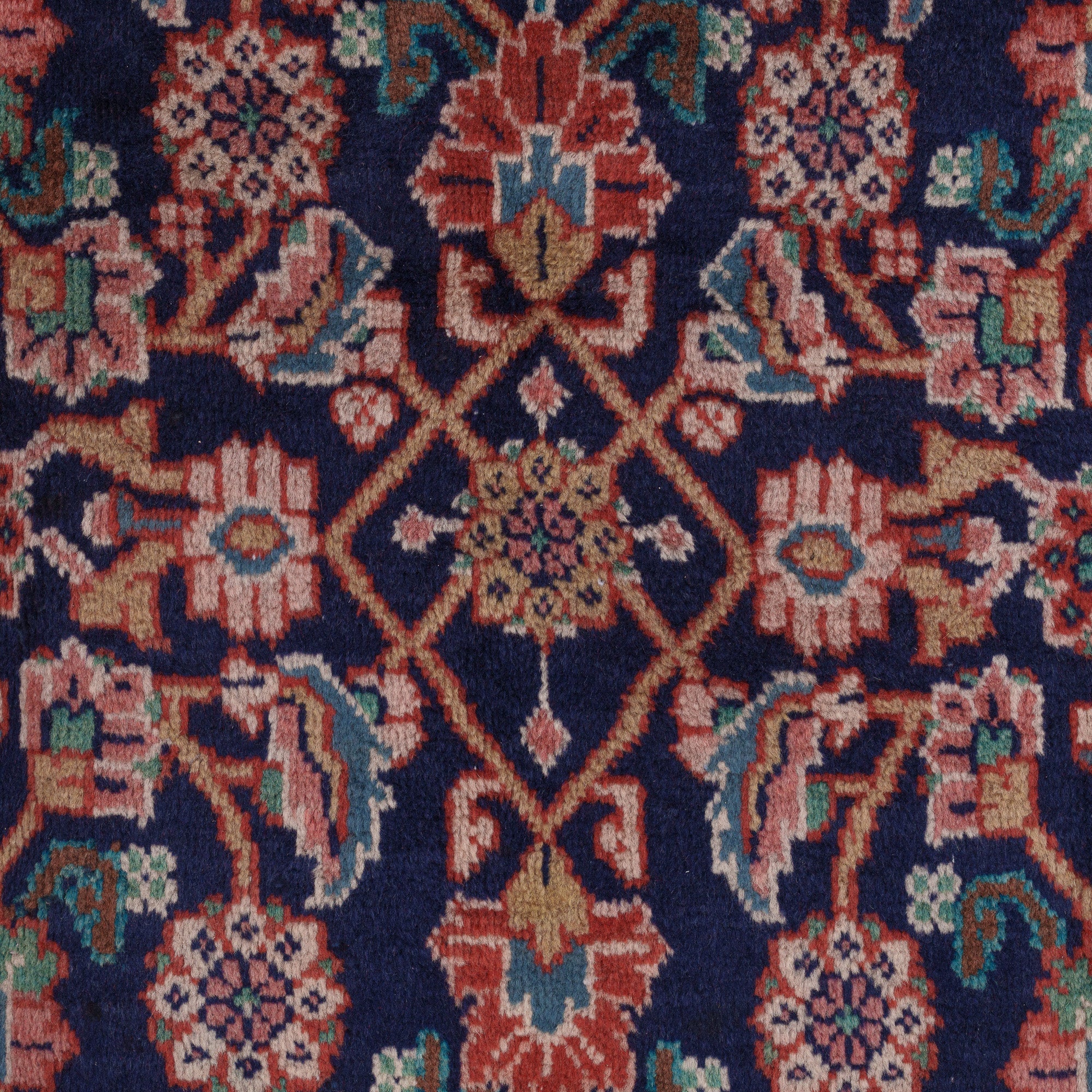 Laerisis - Vintage Persian Small Rug