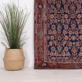 Laerisis - Vintage Persian Small Rug