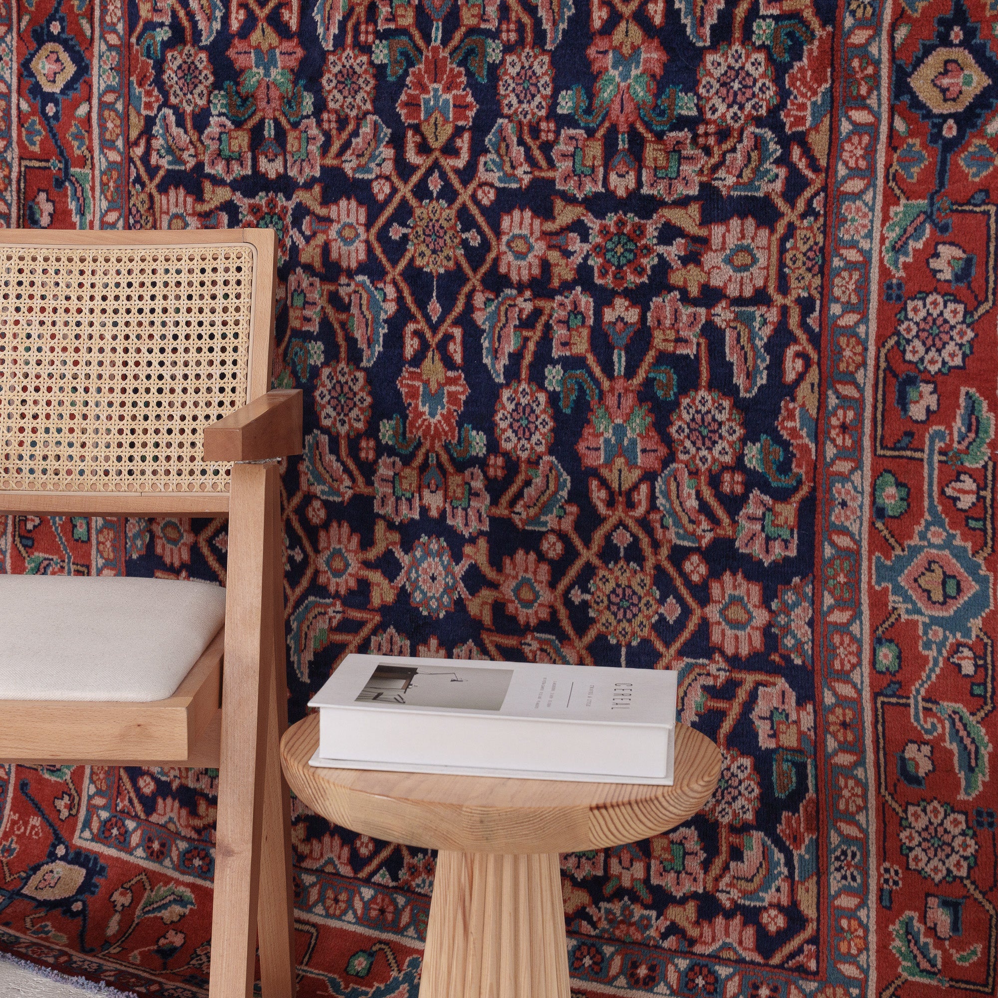 Laerisis - Vintage Persian Small Rug