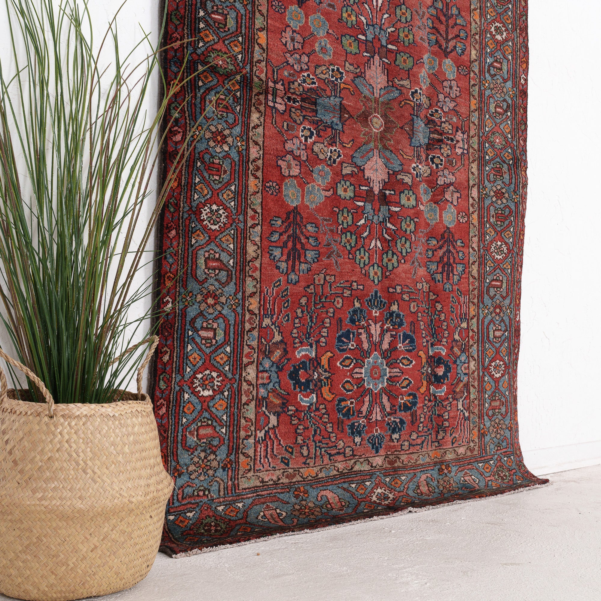 Kaelinena - Vintage Persian Small Rug