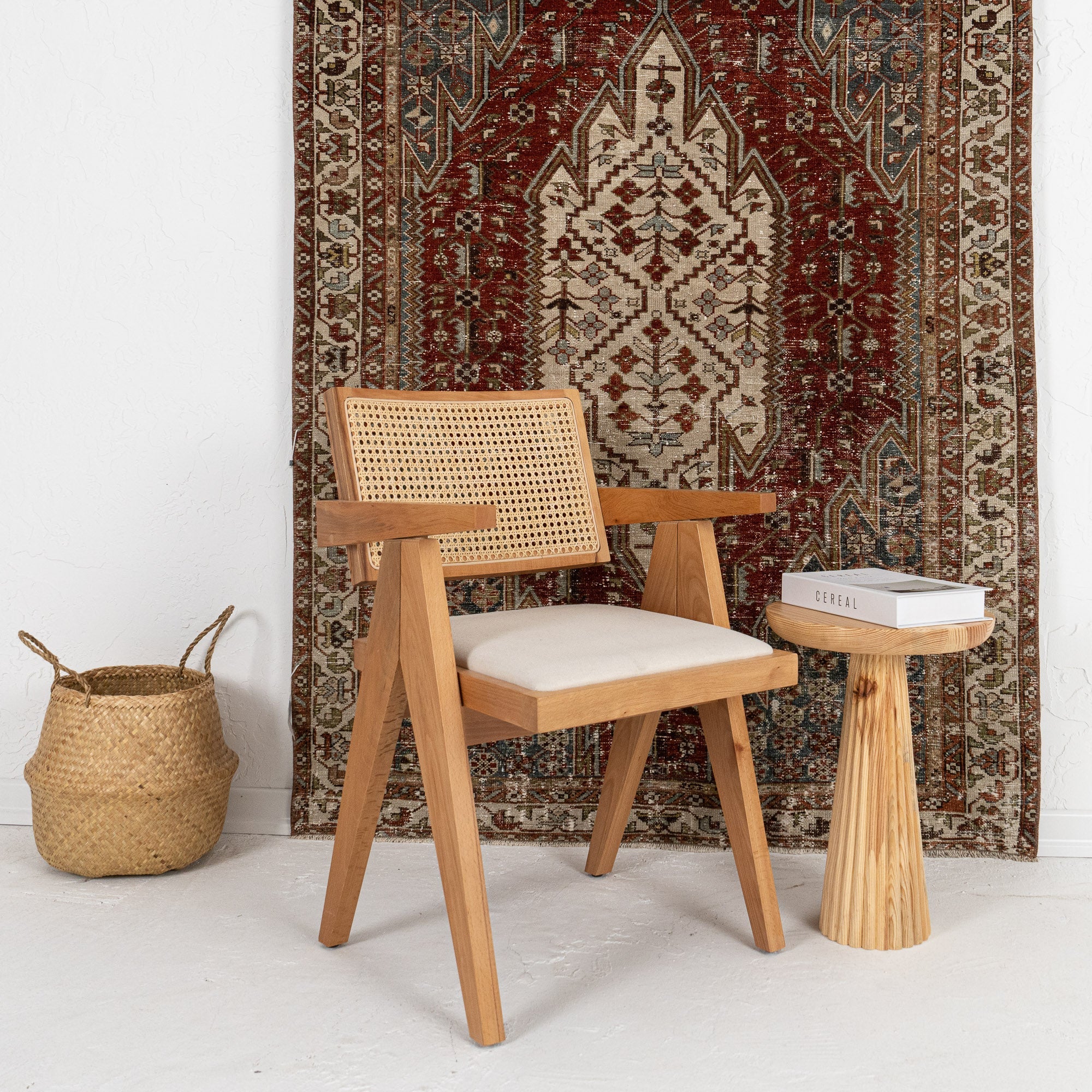 Altheira - Oriental Rug, Timeless & Exquisite