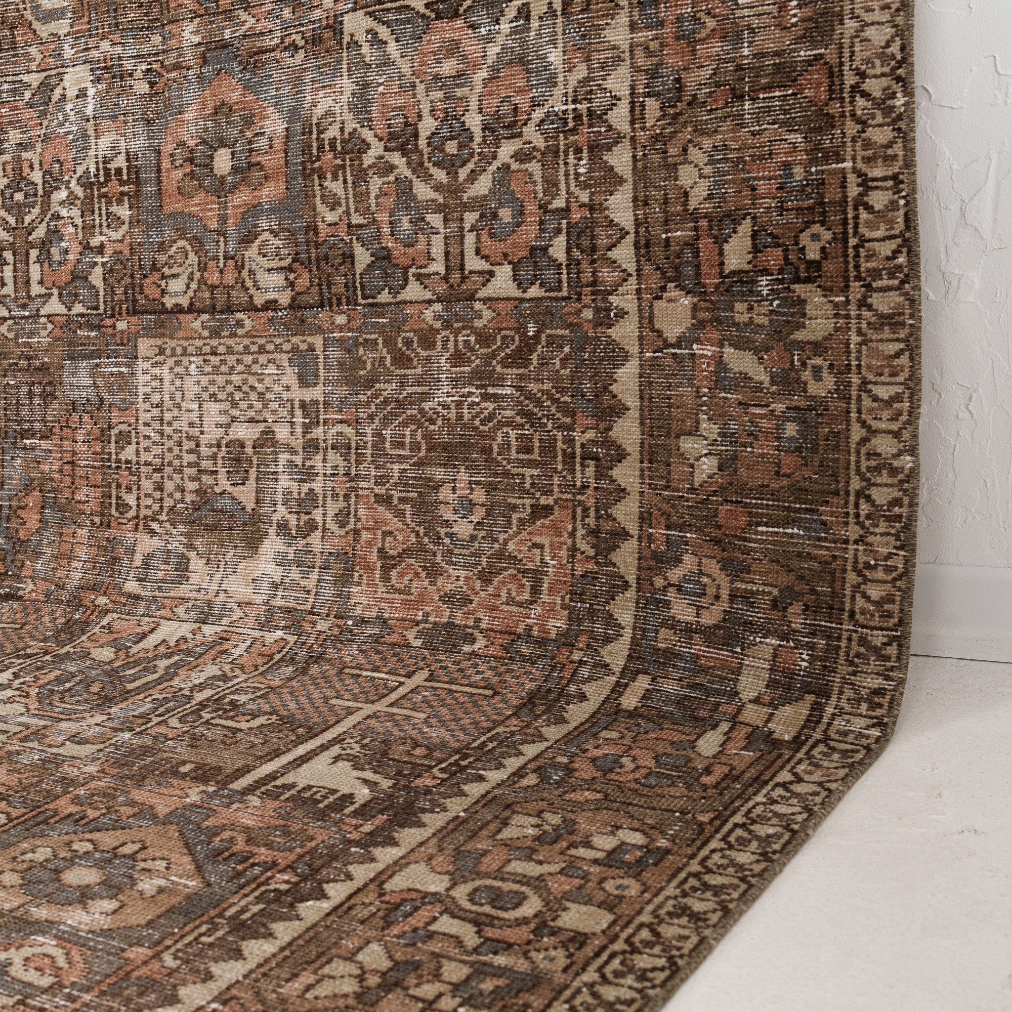 Geometric 7x10 Brown Rug