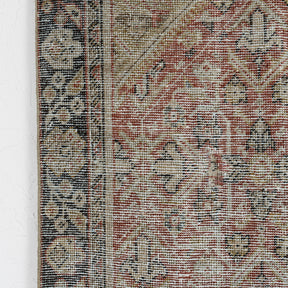 Ellarise - Vintage Persian Small Rug