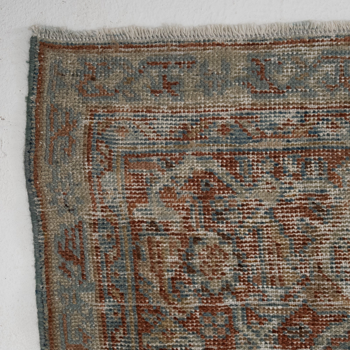 Moriselle - Vintage Persian Area Rug