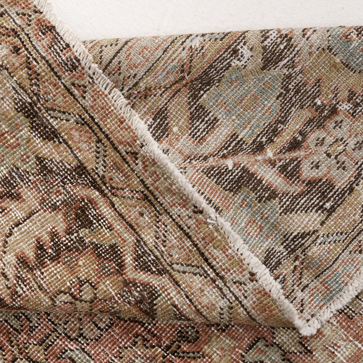 Mahal Red Area Rug