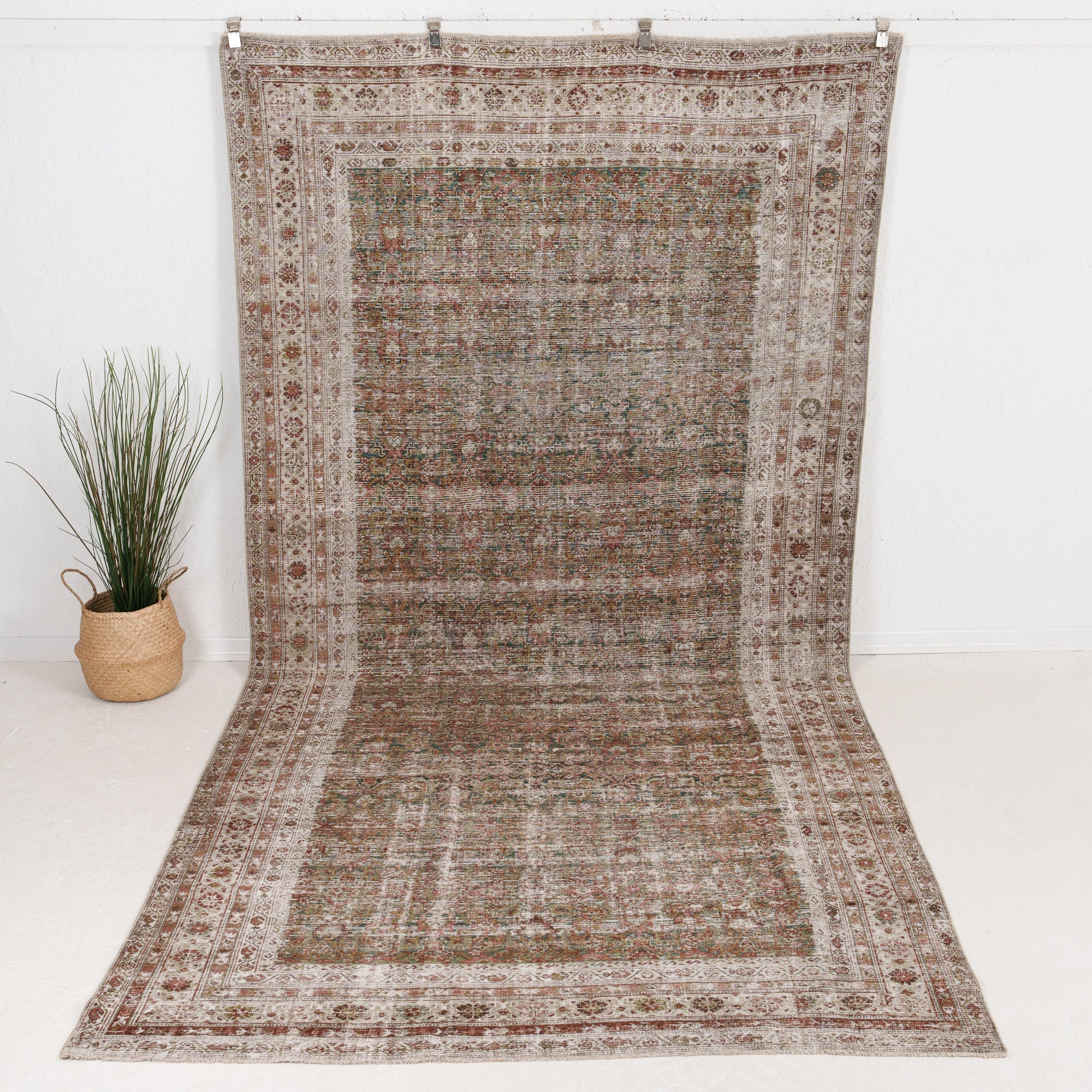 Serivelle - Vintage Persian Area Rug