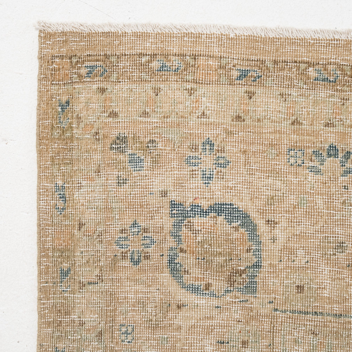 Lyramira - Vintage Persian Area Rug