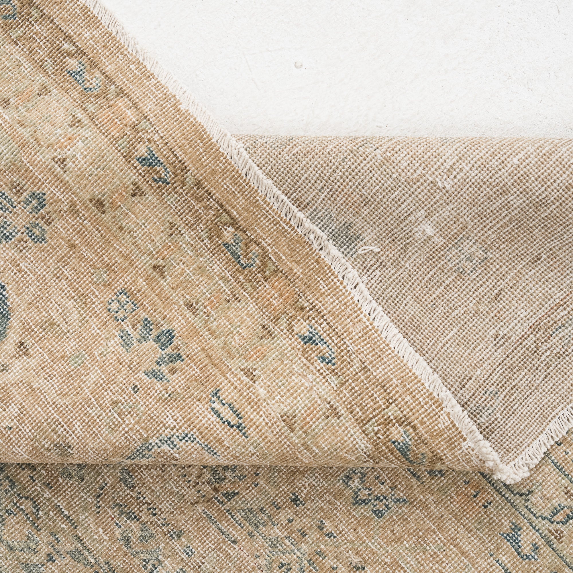 Lyramira - Vintage Persian Area Rug