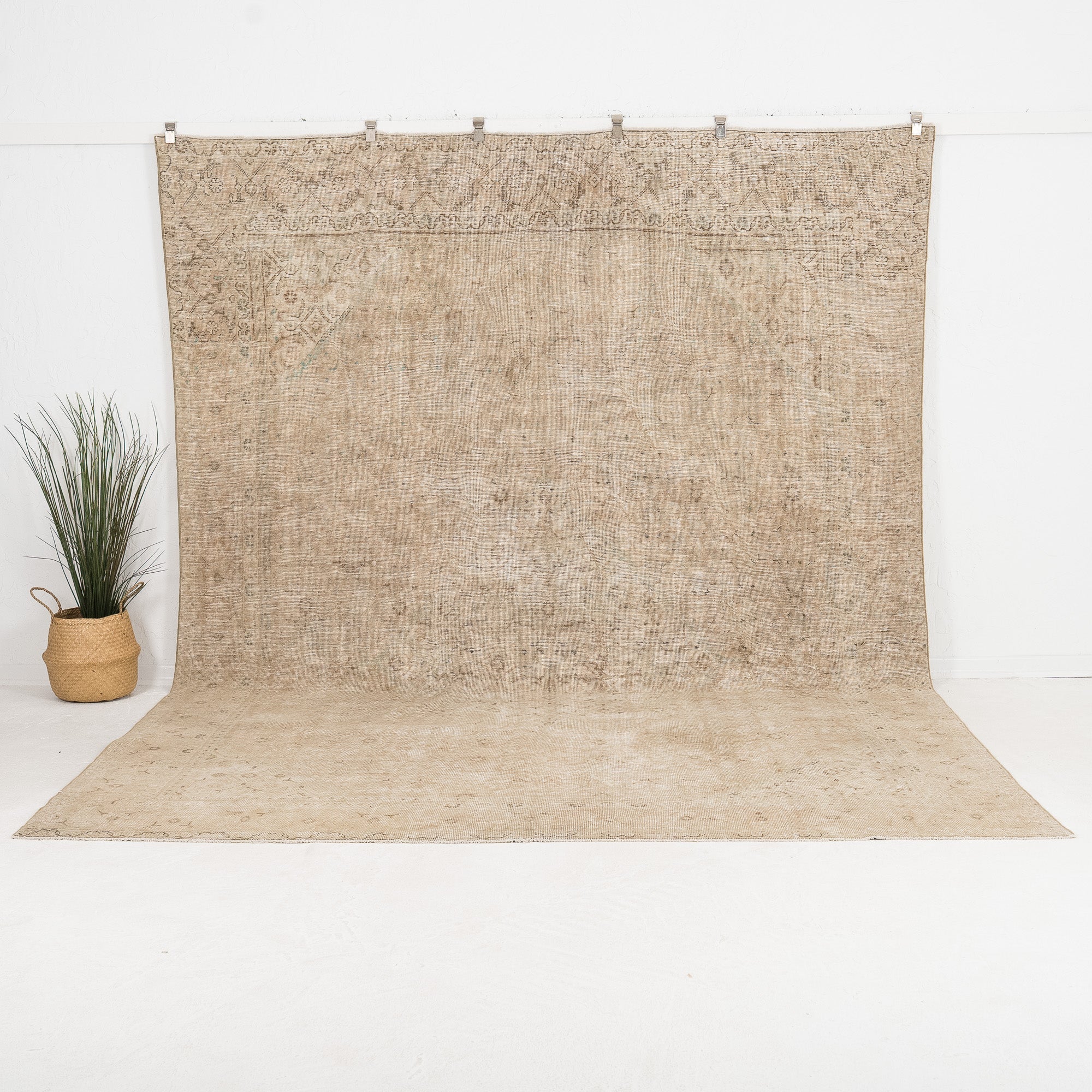 Merivyn - Vintage Persian Area Rug
