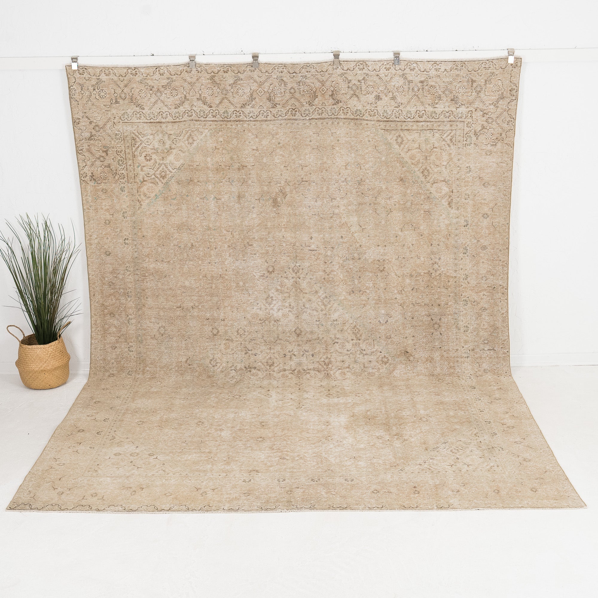 Merivyn - Vintage Persian Area Rug