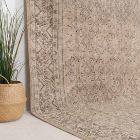 Belanaria - Vintage Persian Area Rug