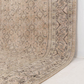 Belanaria - Vintage Persian Area Rug