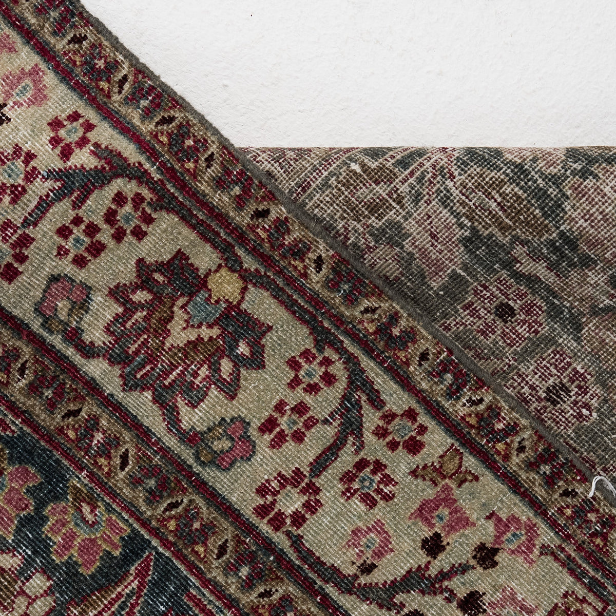 Orlienne - Vintage Persian Area Rug