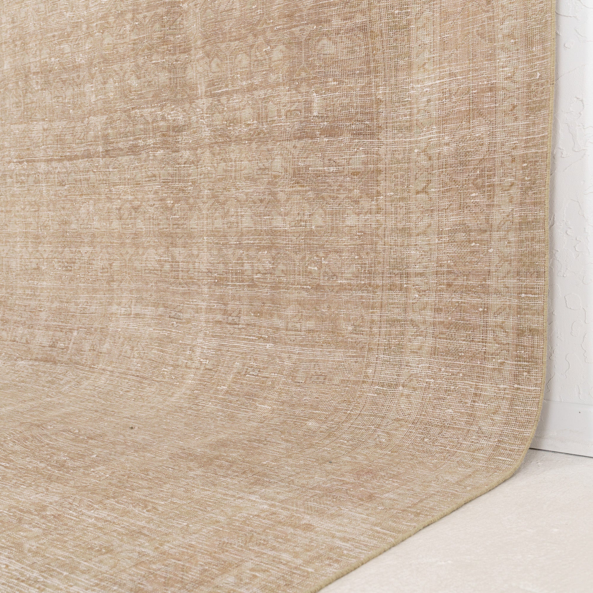 Areless - Vintage Persian Area Rug