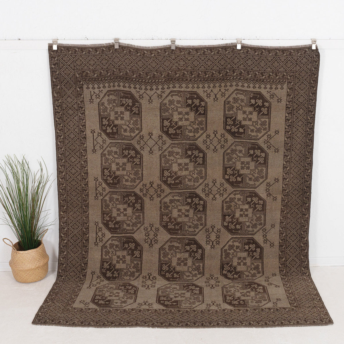 Caeliia - Vintage Persian Area Rug