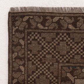 Caeliia - Vintage Persian Area Rug