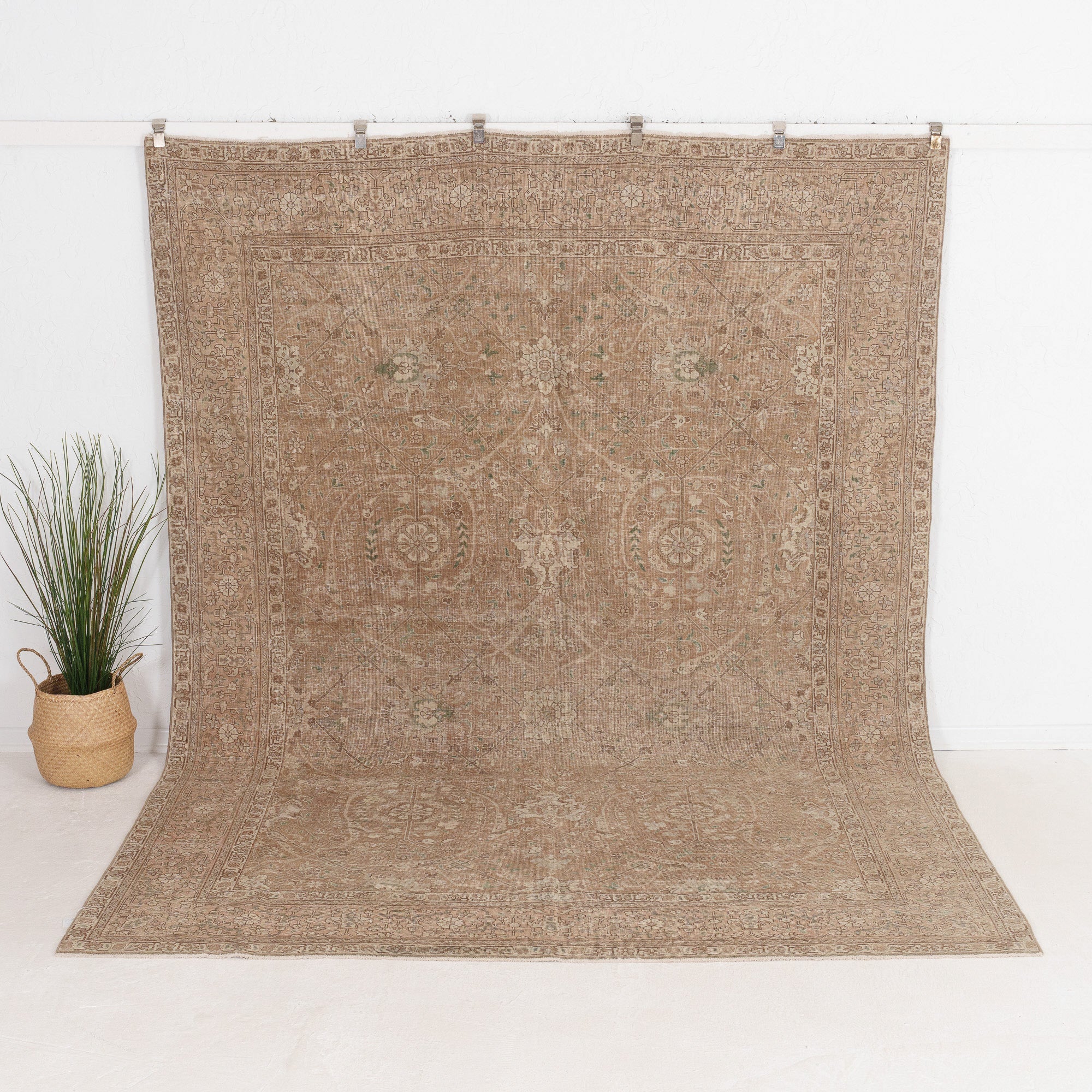 Arela - Vintage Persian Area Rug