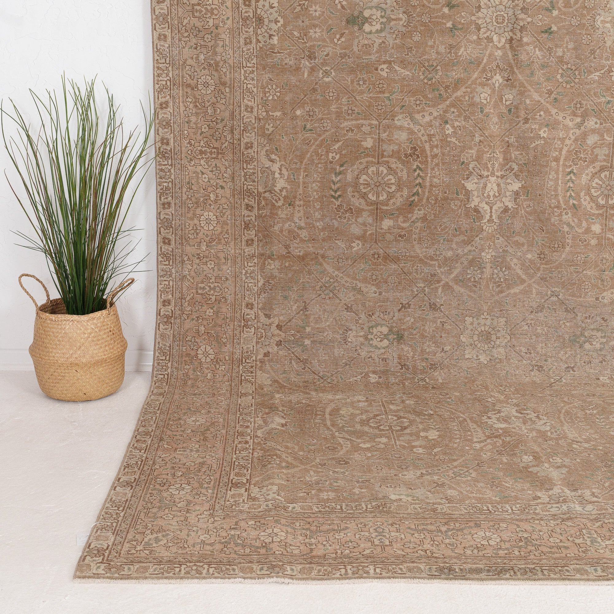 Arela - Vintage Persian Area Rug