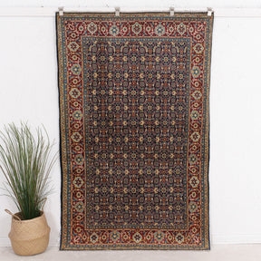 Naelisena - Vintage Persian Small Rug