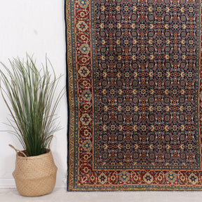 Naelisena - Vintage Persian Small Rug